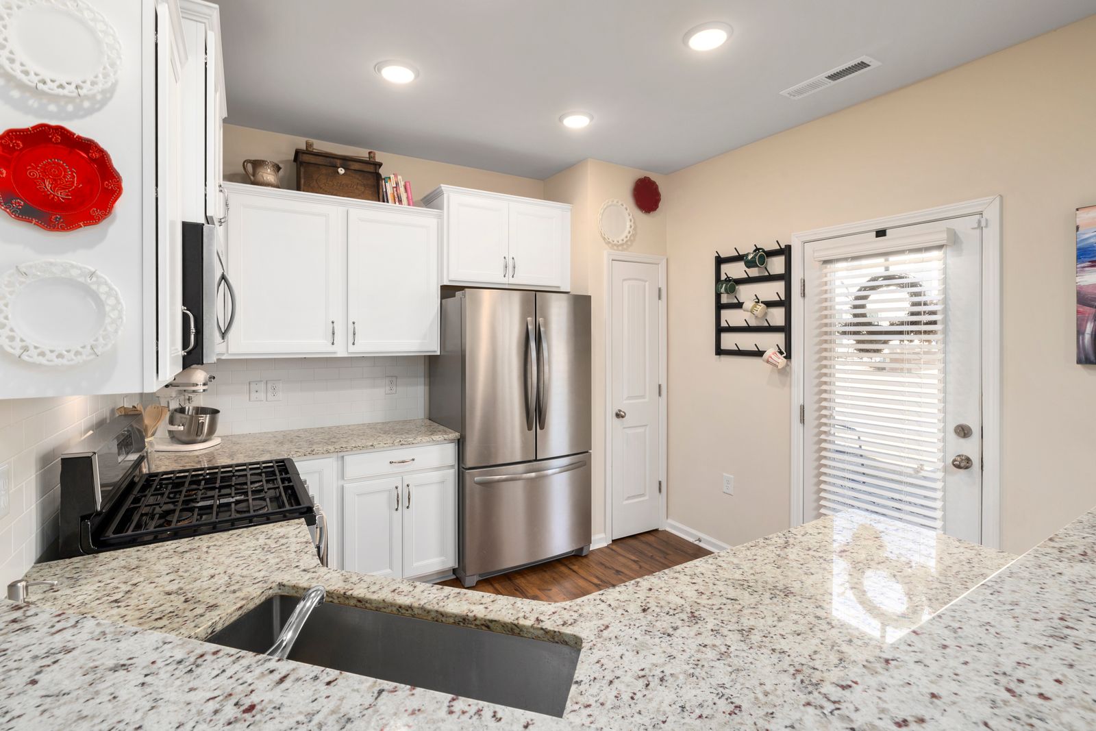 Kashmir White Granite Kitchen
