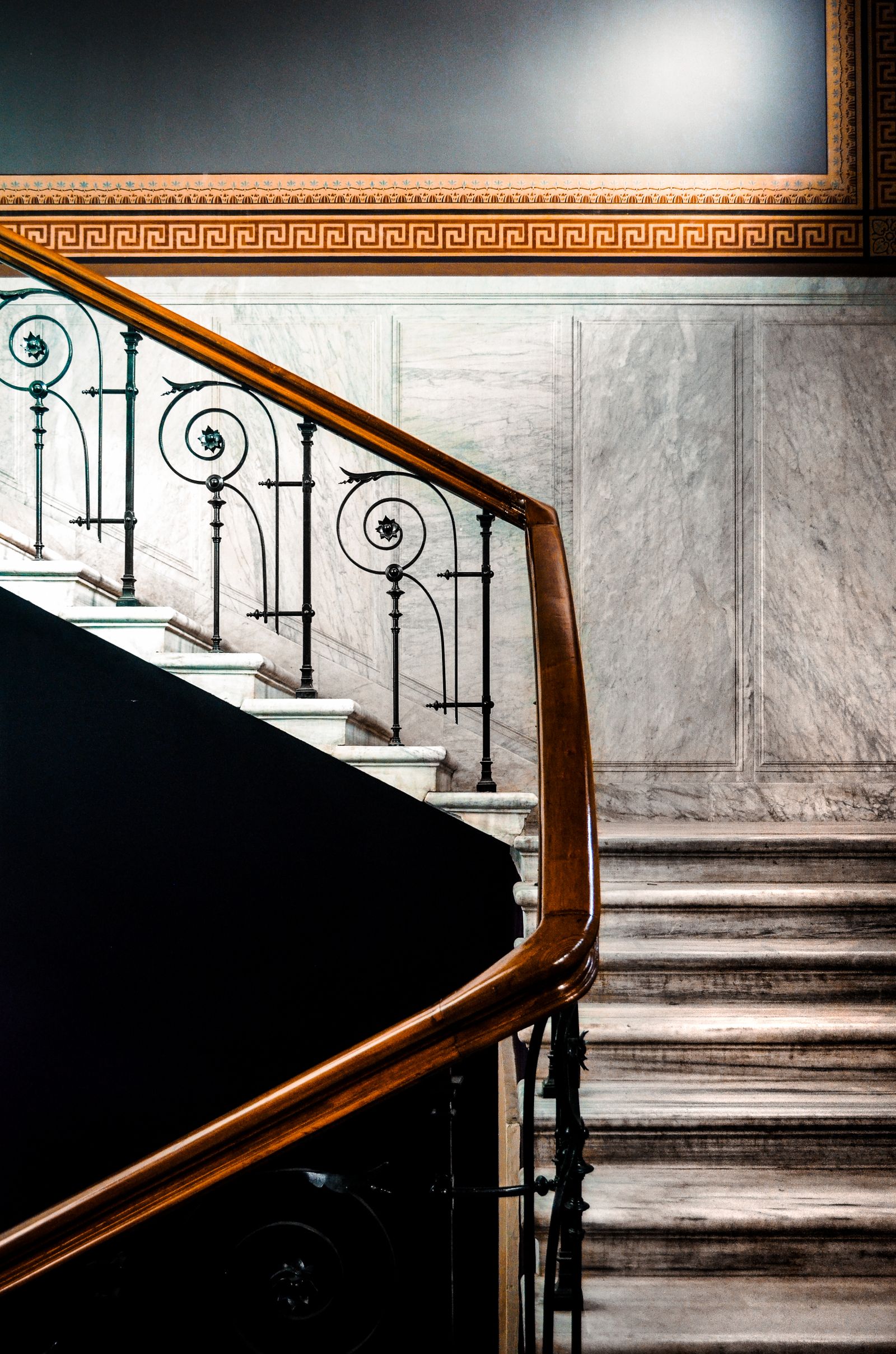 Marble Staircase Installation